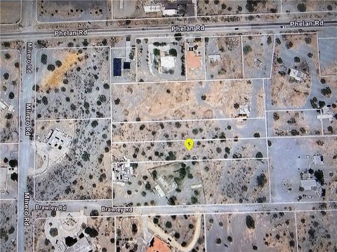 Photo of 0 Minero, Pinon Hills, CA 92372 (MLS # CV25248020) Photo of 0 Minero, Pinon Hills, CA 92372 (MLS # CV25248020)