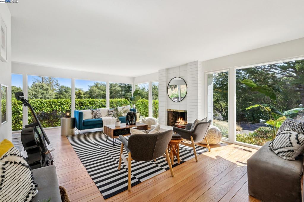 BURTON VALLEY - Residential