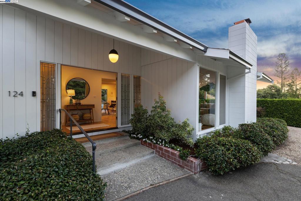 BURTON VALLEY - Residential