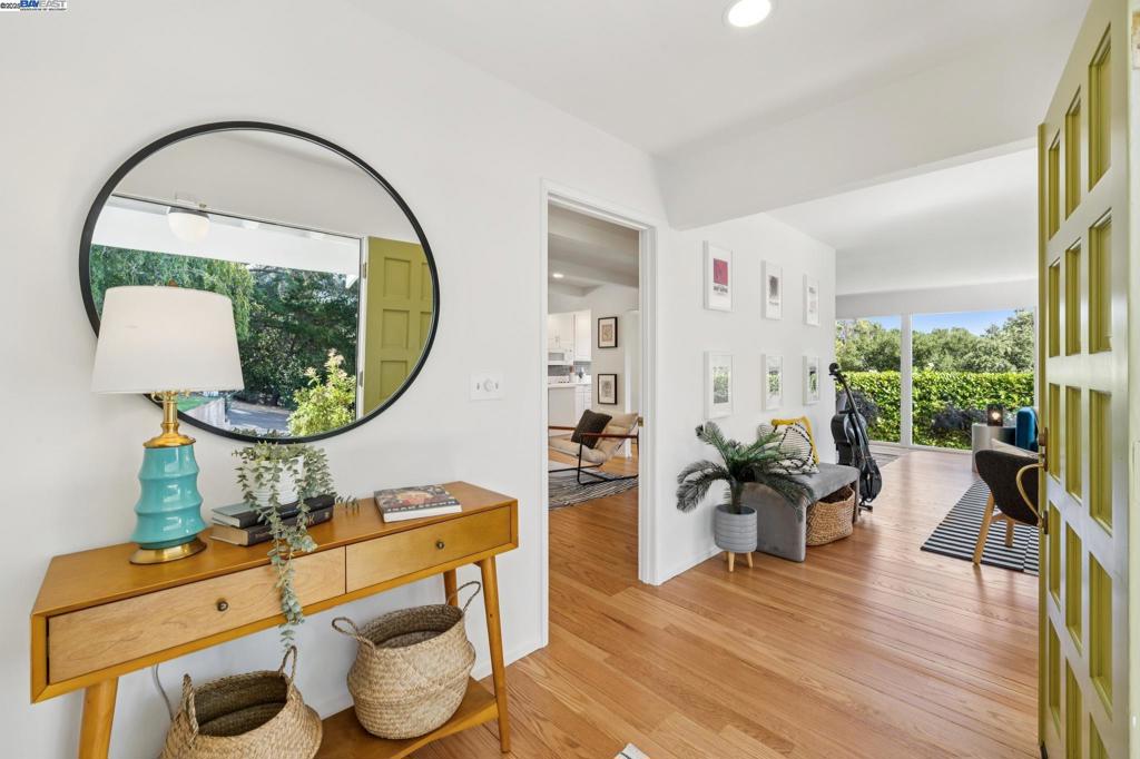 BURTON VALLEY - Residential