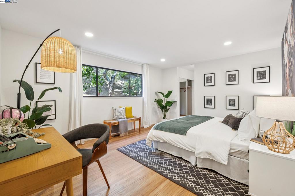 BURTON VALLEY - Residential