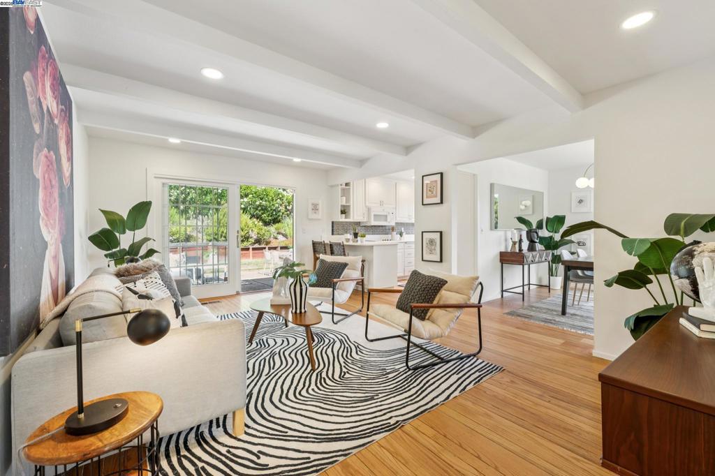BURTON VALLEY - Residential