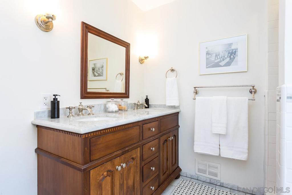 Kensington - Residential