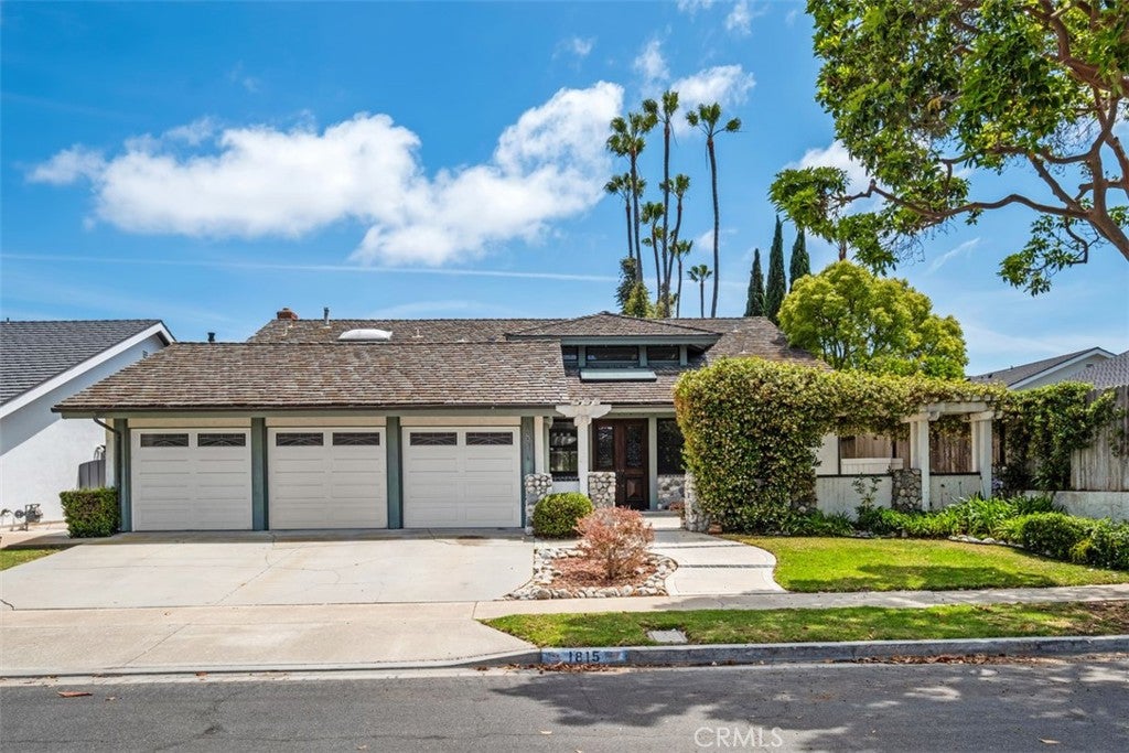 1815 Kinglet Court