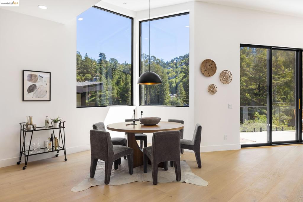 MONTCLAIR - Residential