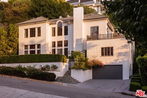 Photo of 1460 N Doheny Drive, Los Angeles, CA 90069 (MLS # 26990147)