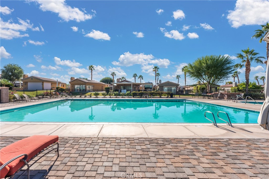 Vineyards Mtr Coach - Residential