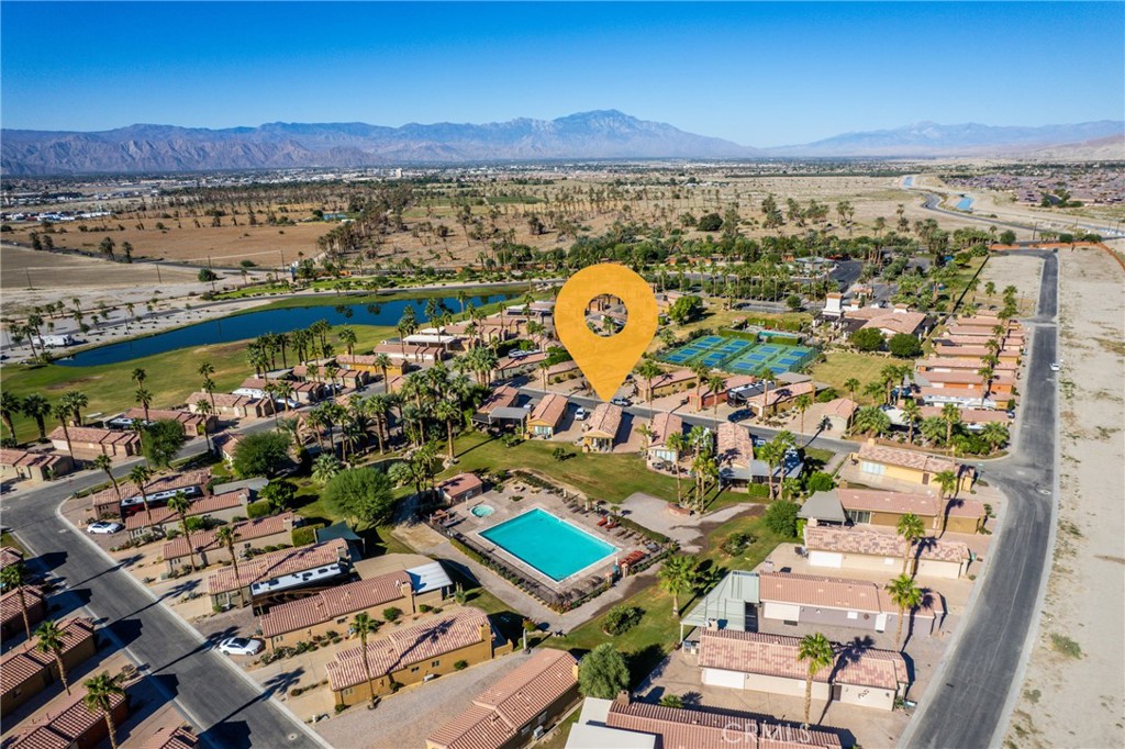 Vineyards Mtr Coach - Residential