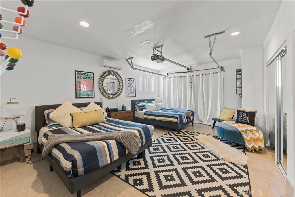 Vineyards Mtr Coach - Residential