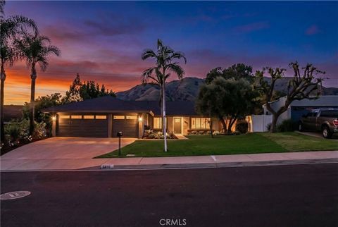 Photo of 6815 Canterwood Dr, La Verne, CA 91750 (MLS # CV25266945)