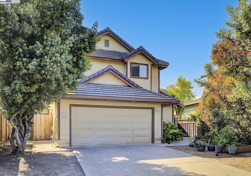 Welcome to an NORTH EAST FACING home at 38179 Acacia Ct, a spacious 4-bedroom, 3-bathroom home with 1 full bedroom and full bathroom downstairs, nestled in Fremont's sought-after Parkmont neighborhood. Built in 1992, this two-story residence offers approximately 2,588 sq ft of living space on a 6,733 sq ft lot . Situated in a quiet cul-de-sac, this home boasts a comfortable layout with ample natural light. The combination of tile and carpet flooring adds to its charm. The attached garage provides convenient parking and storage space. Located within walking distance to Parkmont Elementary School, and close to top-rated schools, parks, shopping centers, and with easy access to major highways, this home offers a blend of comfort and convenience in a prime Fremont location. Key Features: • Bedrooms: 4 (including one full bedroom and bathroom on the main floor) • Bathrooms: 3 Full Bathrooms • Living Space: 2,588 sq ft • Lot Size: 6,733 sq ft • Year Built: 1992 • Flooring: Combination of tile and carpet • Fireplace: Yes • Appliances Included: Dishwasher, Washer/Dryer hookups, Garbage Disposal, Microwave, Range/Oven, Refrigerator • Parking: Attached Garage This home offers a blend of comfort and convenience in a prime Fremont location.