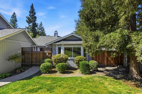 Photo of 691 Estonia Court, San Jose, CA 95123 (MLS # ML82038800)