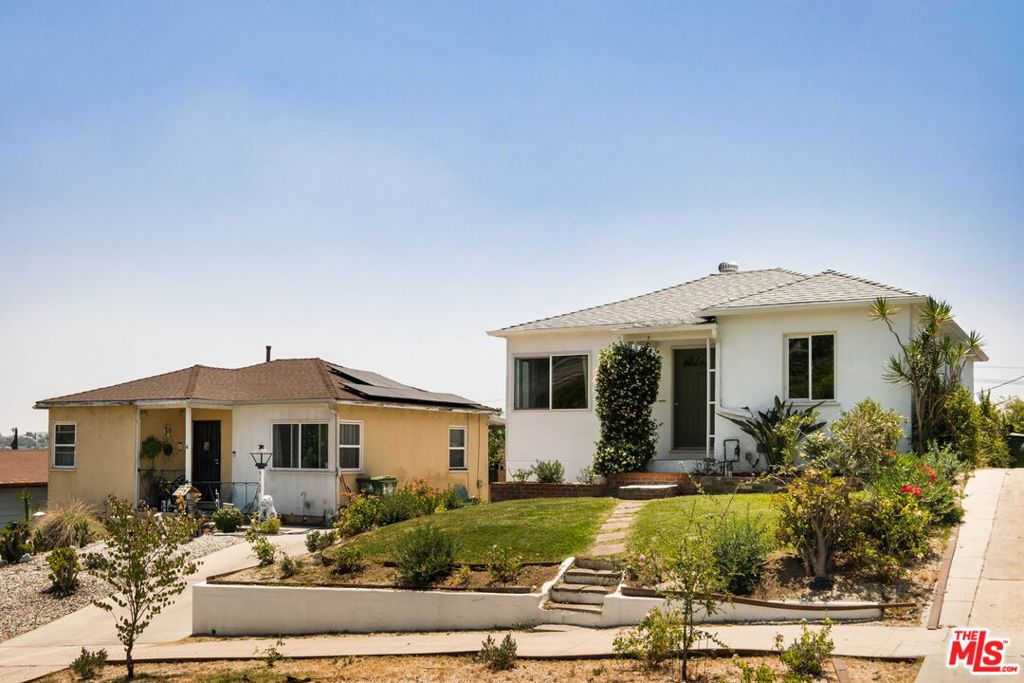 5158 Almaden Drive