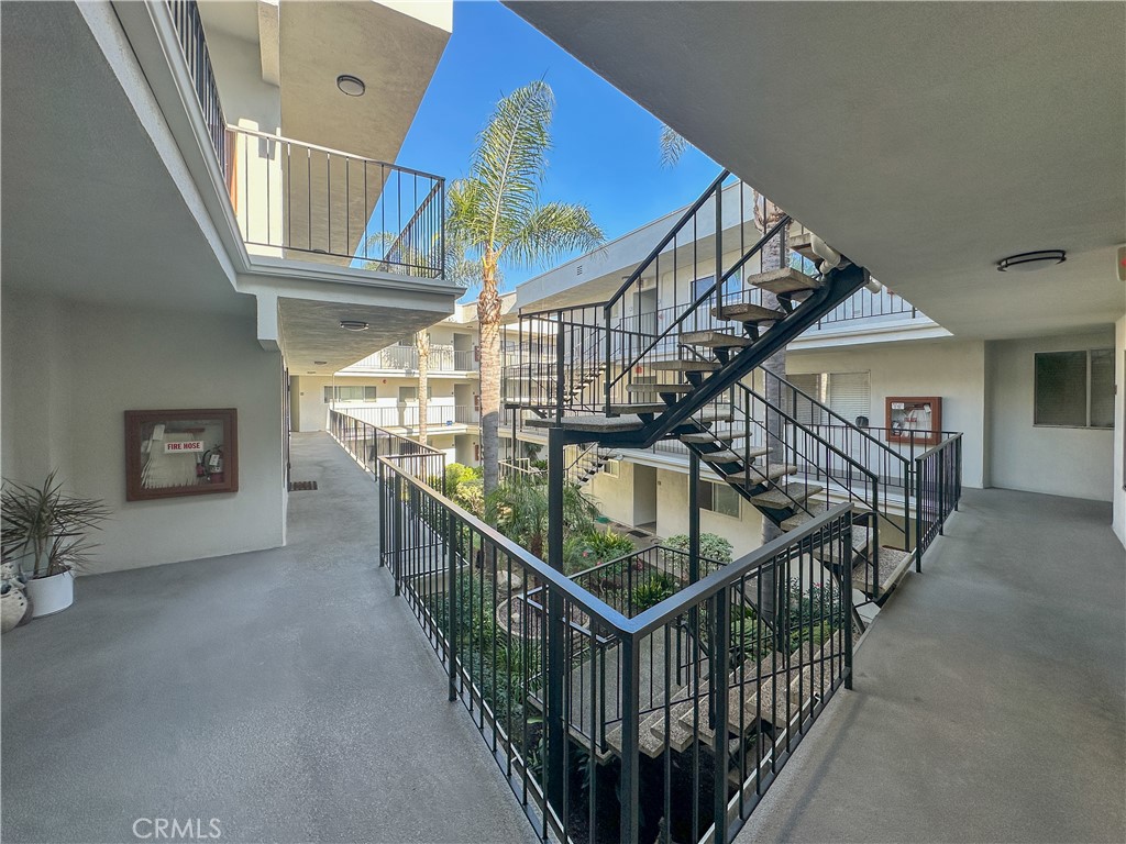 Alamitos Heights (AH) - Residential Lease