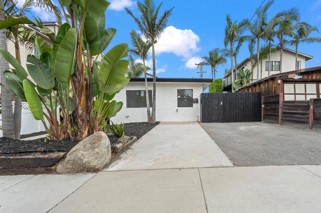 152 54 Redwood Avenue