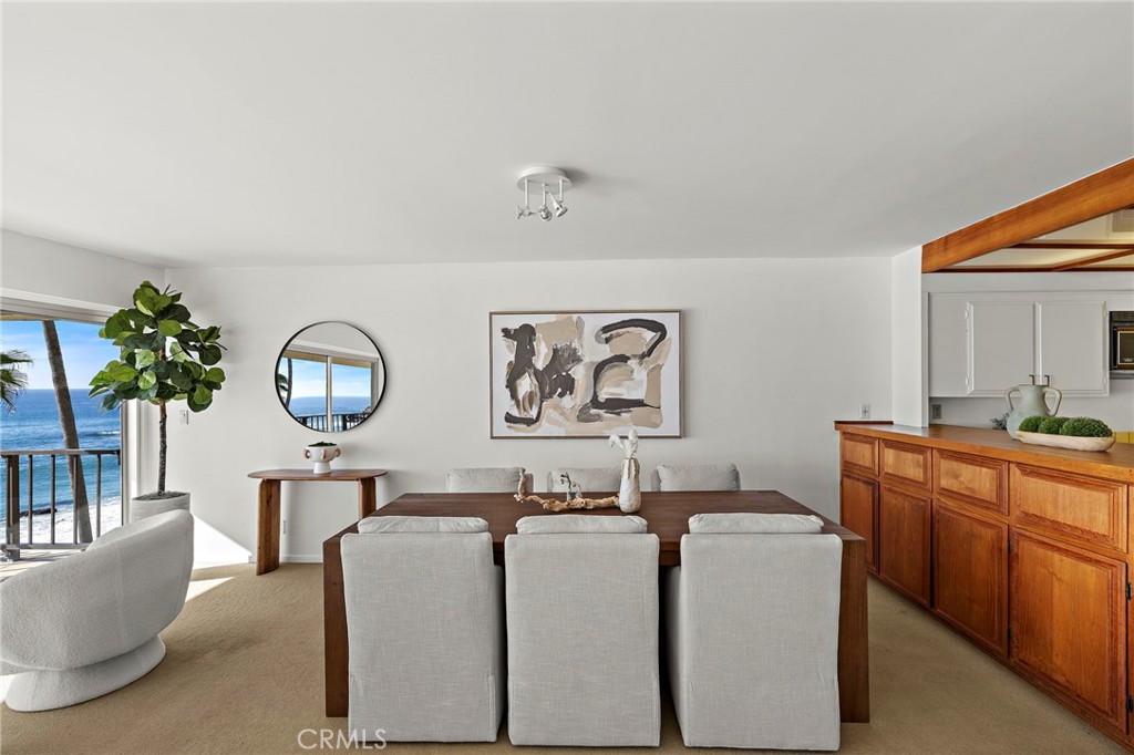 Laguna Royale (LAR) - Residential