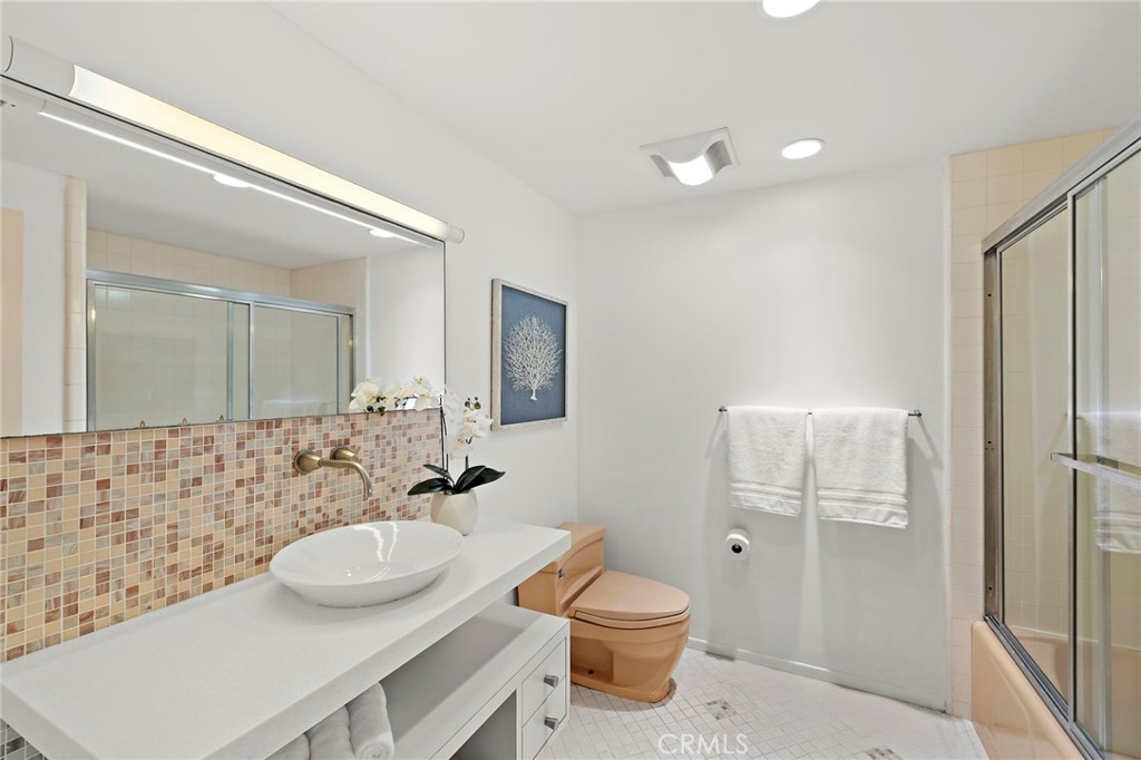 Laguna Royale (LAR) - Residential