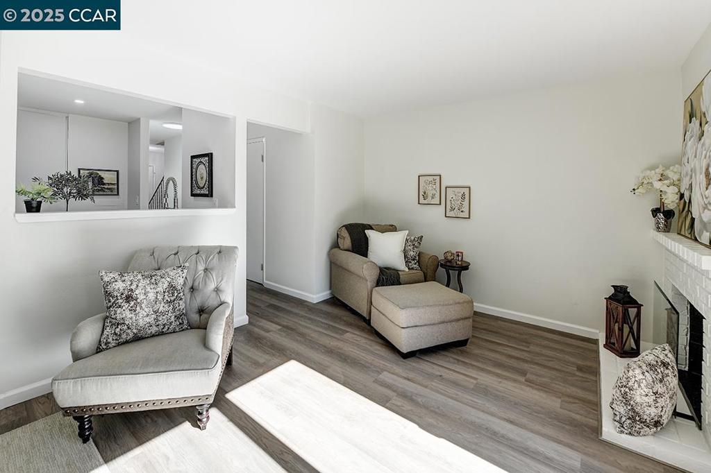 PARK PLAZA - Residential