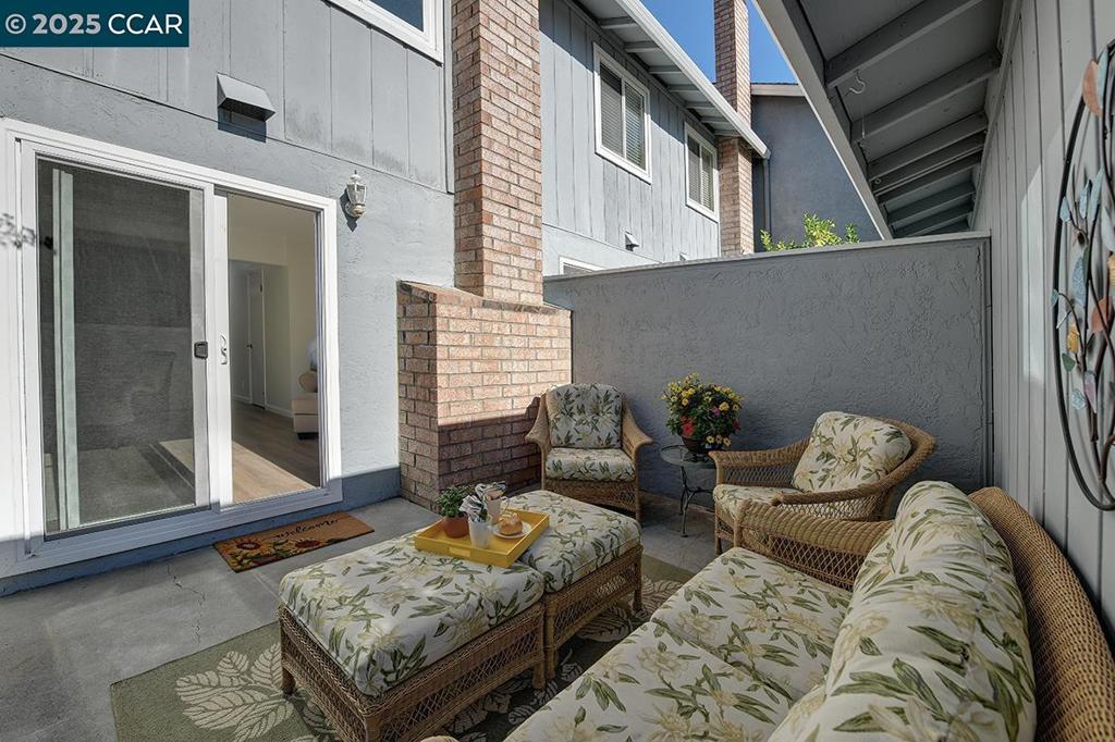 PARK PLAZA - Residential