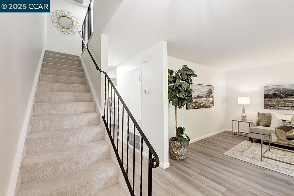 PARK PLAZA - Residential