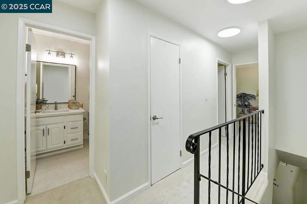 PARK PLAZA - Residential