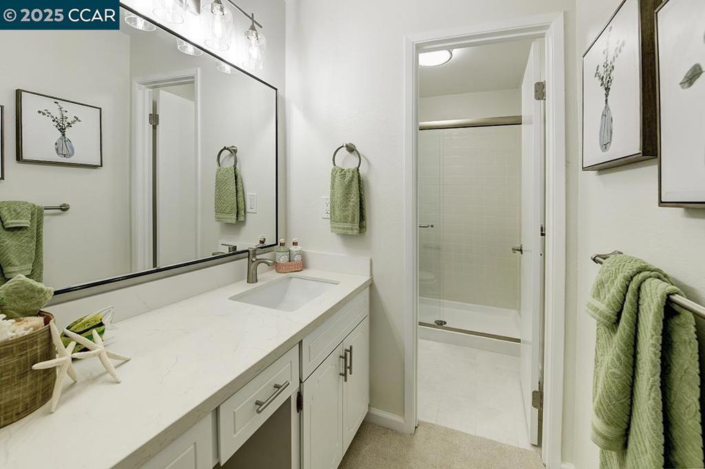 PARK PLAZA - Residential