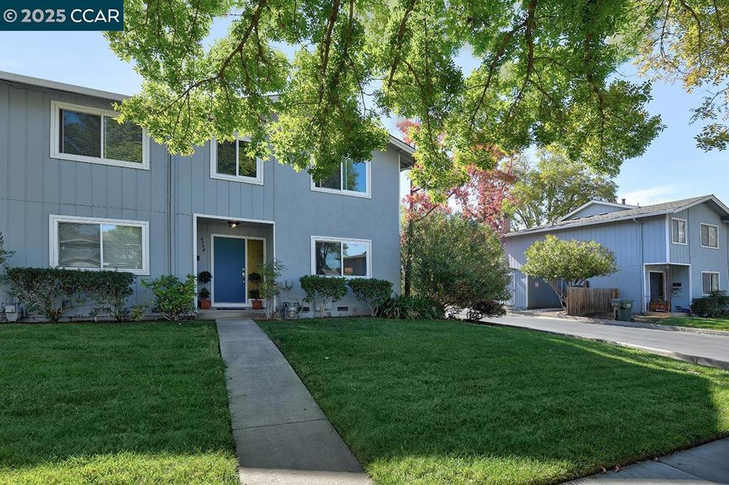 PARK PLAZA - Residential