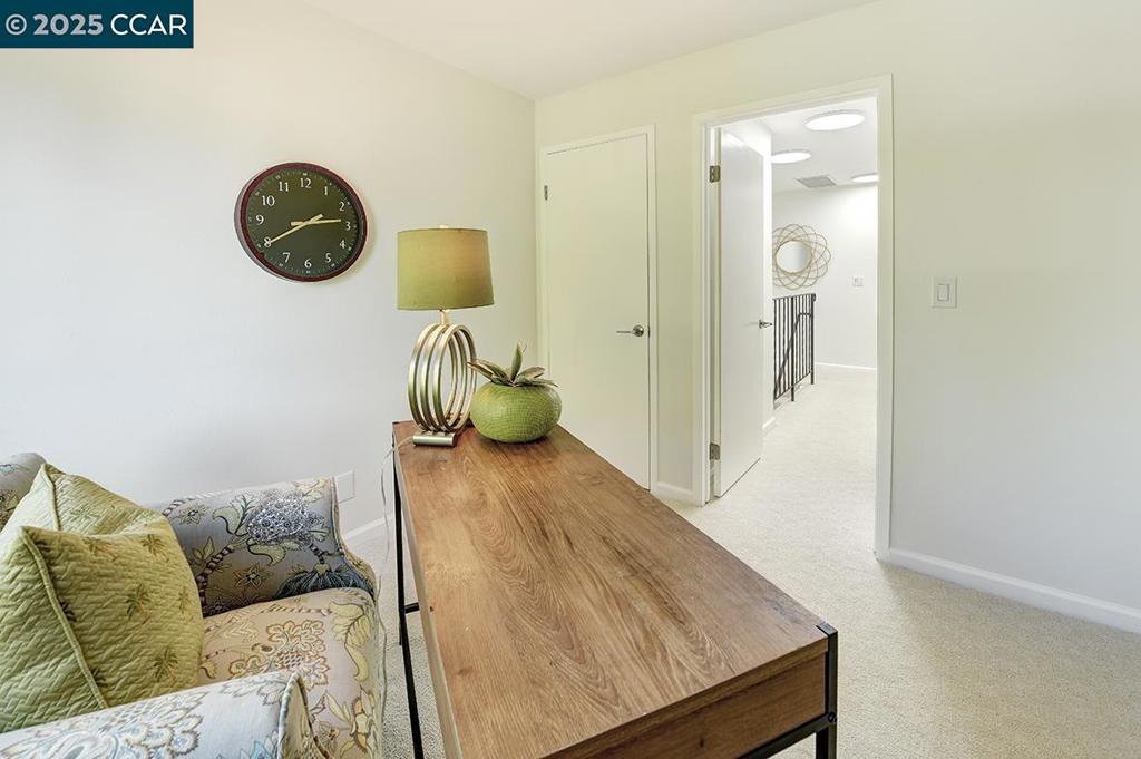 PARK PLAZA - Residential