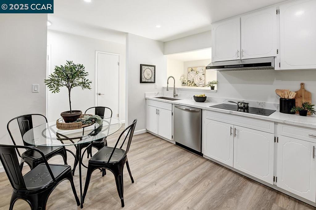 PARK PLAZA - Residential