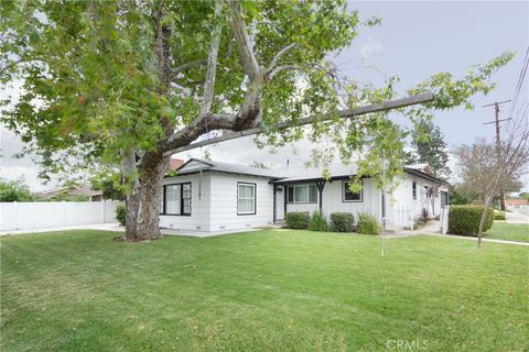 12842 Elizabeth Way Tustin CA 92780