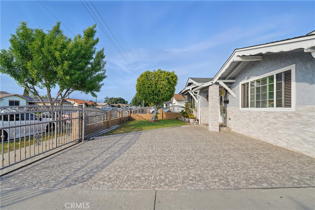 3350 Paddy Lane