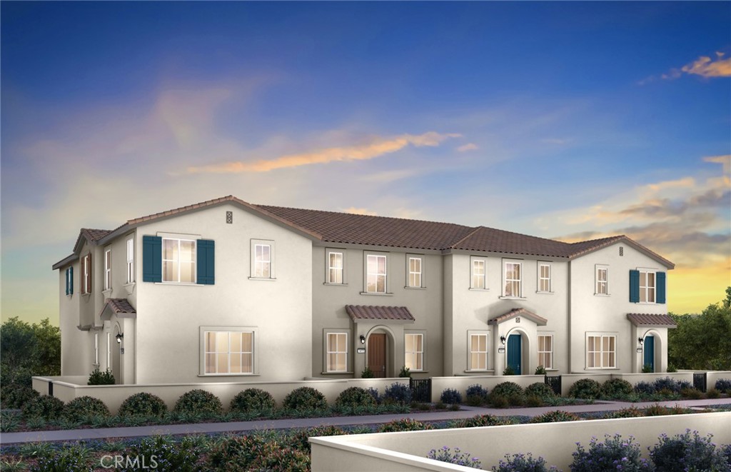 The two-story Plan 1 home at Clover in Wildflower Acres showcases a sophisticated design, featuring two owner’s suites, flexible living space, and access to desirable local amenities.
-White cabinets
-Valentino white countertops at Kitchen
-White marble countertops at bathrooms
-Satin Nickel hardware
-Kitchen Island Pendants
-Luxury vinyl plank & smokey pearl carpet