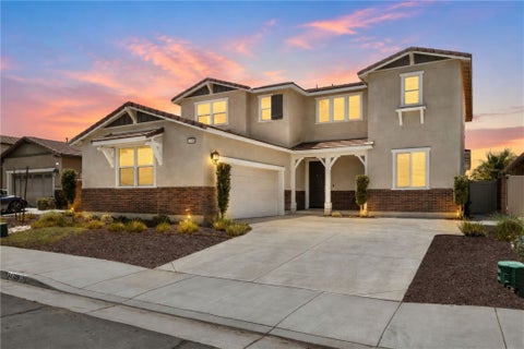 Photo of 34389 Blairwood Street, Murrieta, CA 92563 (MLS # SW26162162)