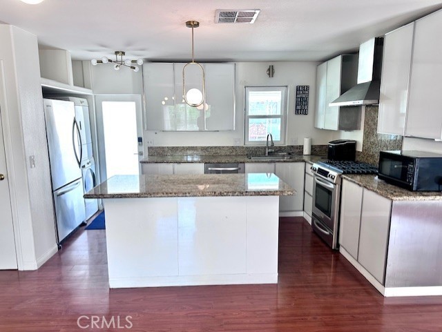 Date Palm - Residential