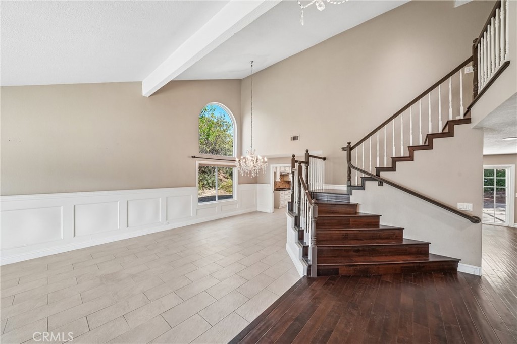 24405 Paseo De Toronto