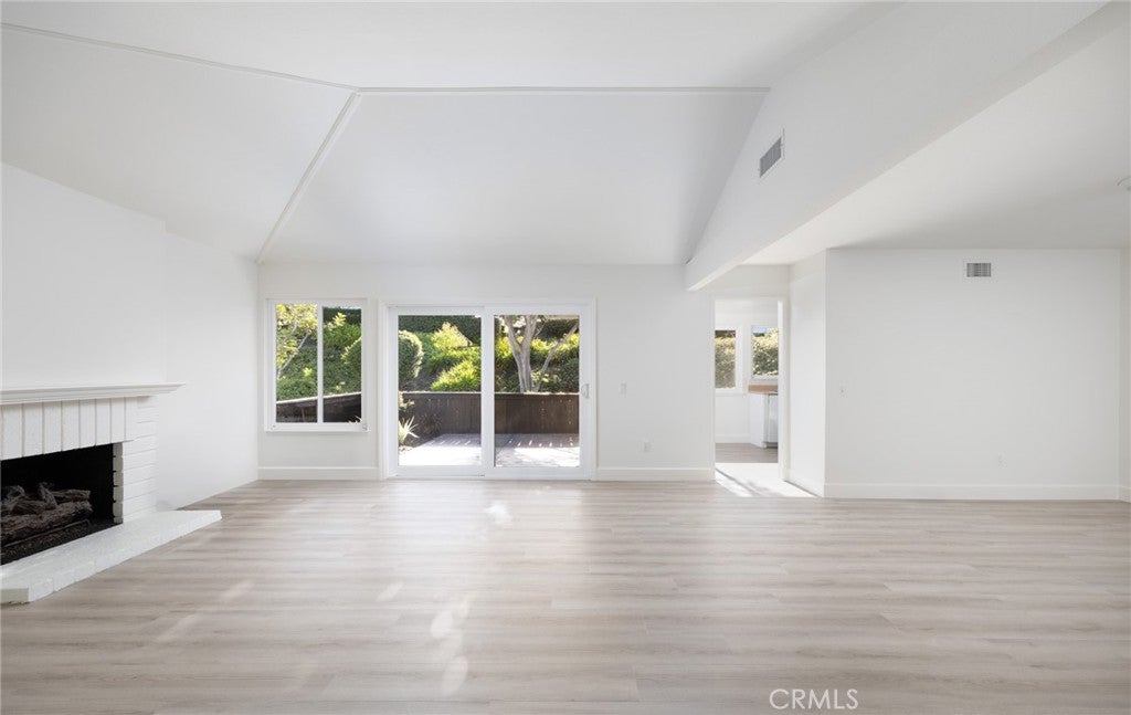 3215 Paseo Gallita