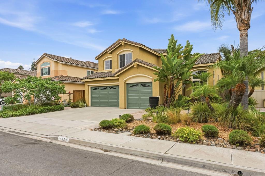 8933 Hampe Ct