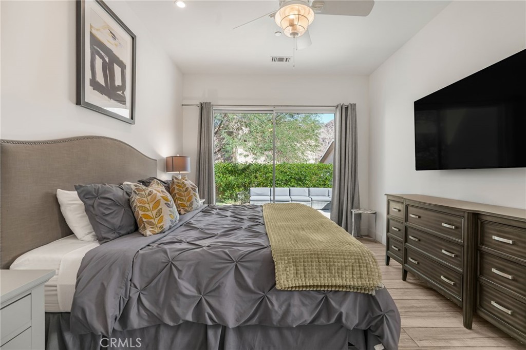 La Quinta Cove* - Residential