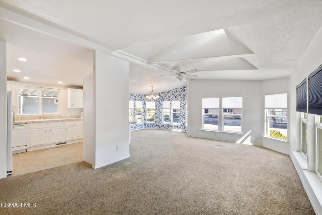 195 Tierra Rejada Road 118