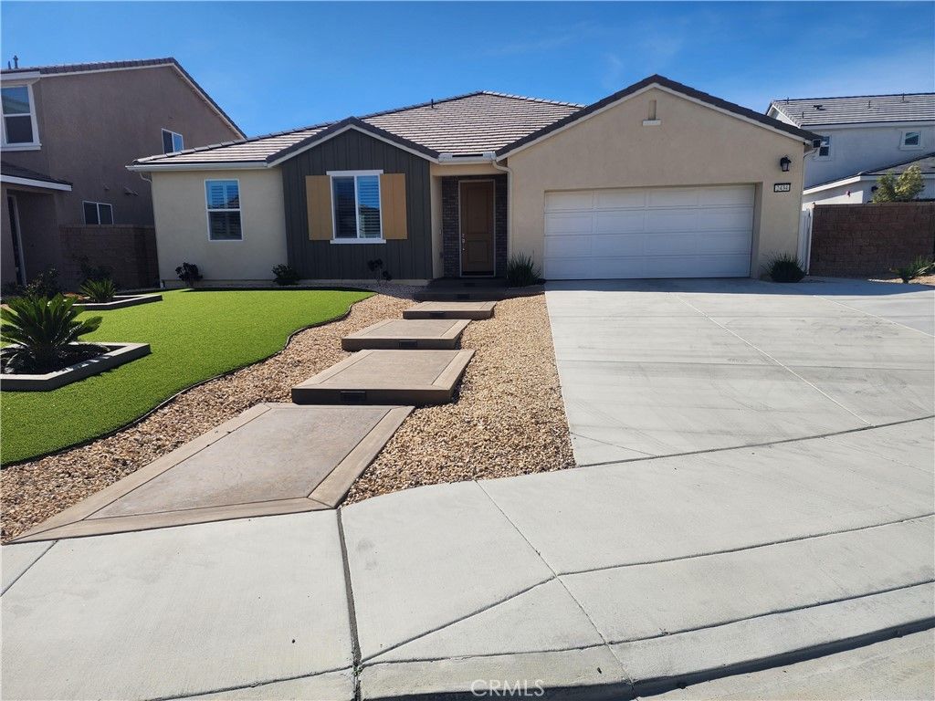 Photo of 2434 Crater Avenue, Rialto, CA 92377 (MLS # IV26039229)