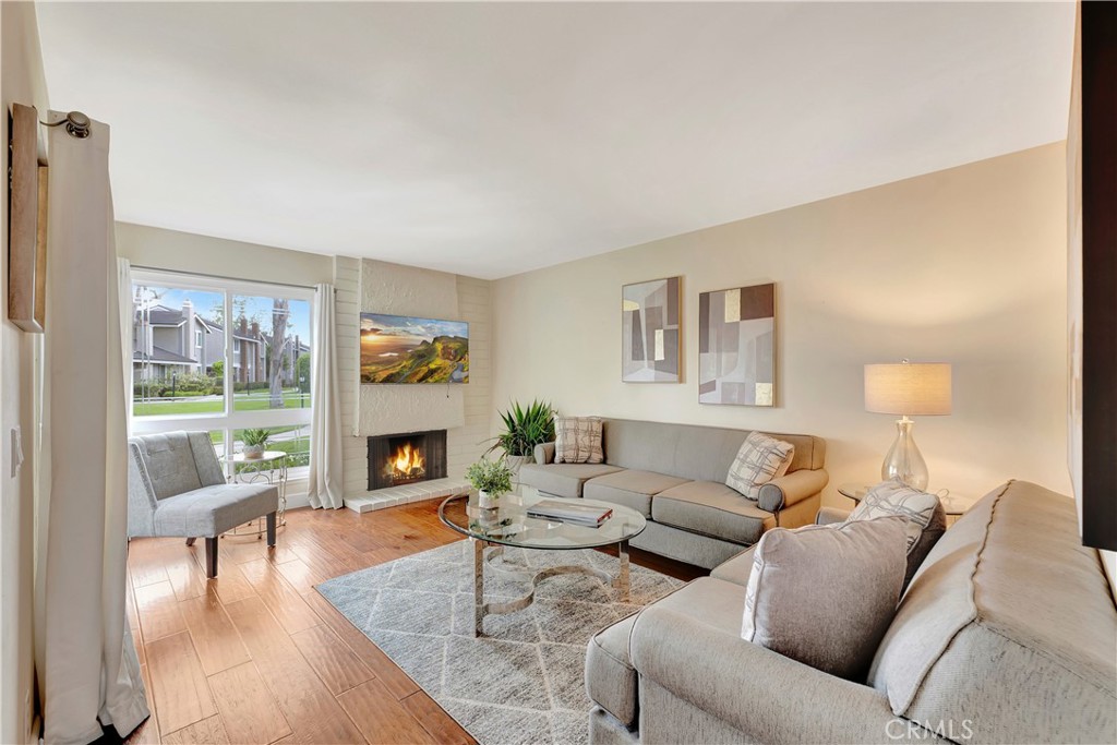 14282 Suffolk Street