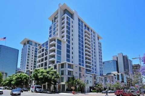 Photo of 425 W Beech St ST #333, San Diego, CA 92101 (MLS # 260024778SD)