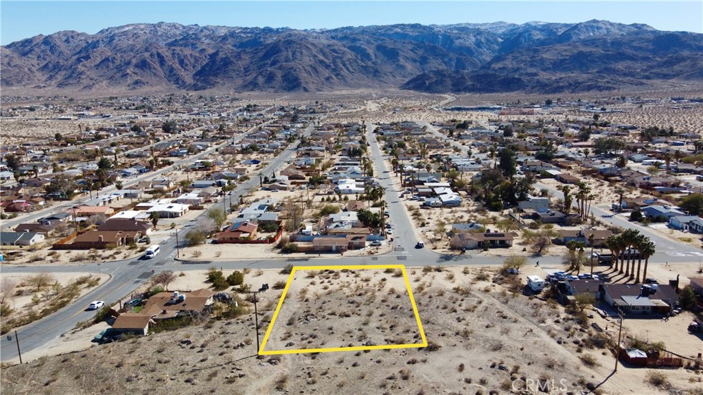 1 Sunnyslope Drive