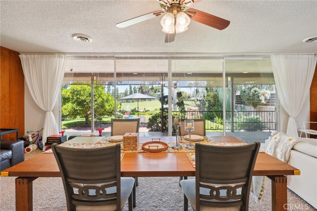 11525 Sunnybrook Lane