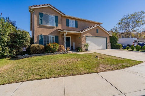 Photo of 1754 Brentwood Court, Hollister, CA 95023 (MLS # ML82062907)