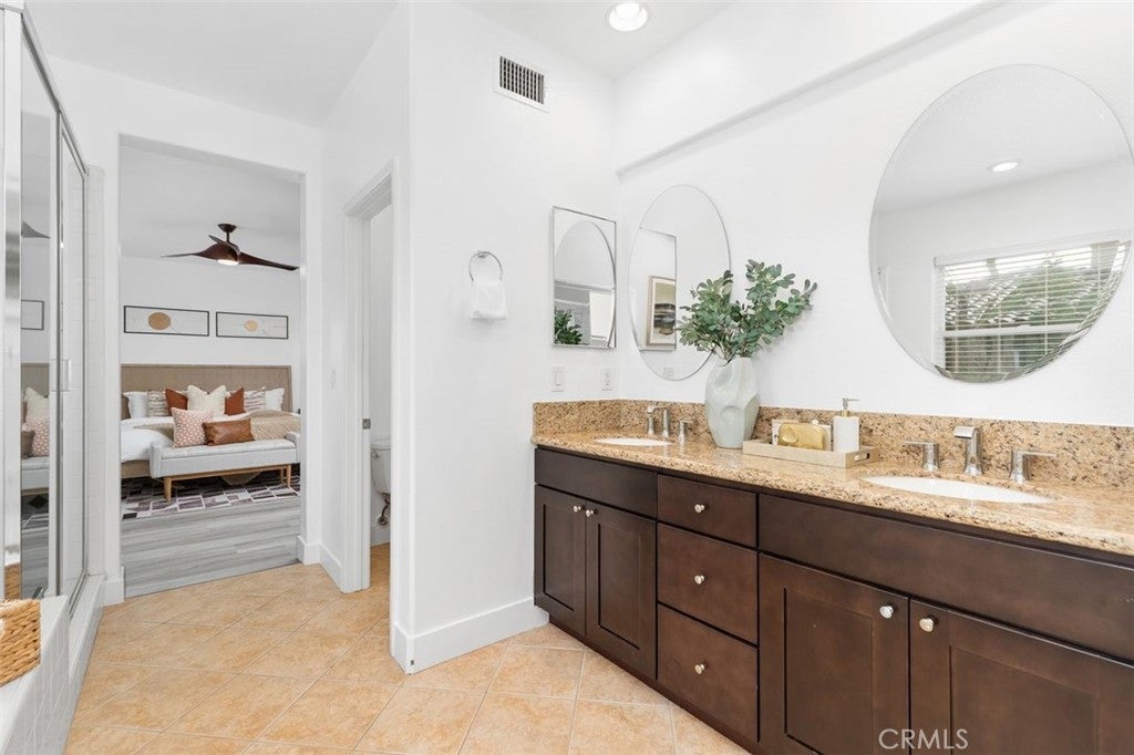 31 Dinuba, Irvine CA 92602 - Photo 24