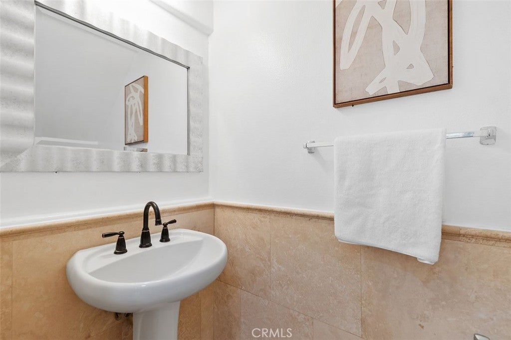 31 Dinuba, Irvine CA 92602 - Photo 16