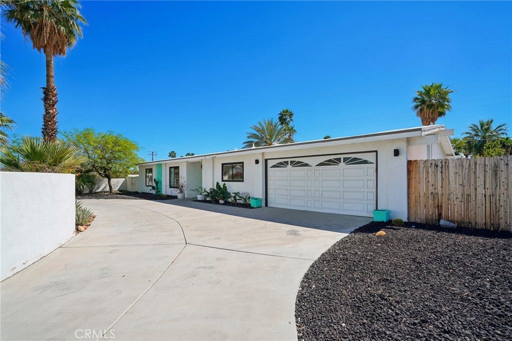 2825 E Verona Road