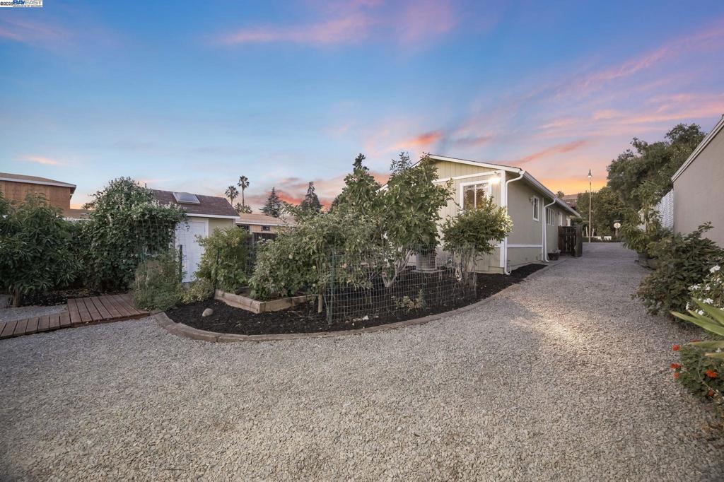 MISSION - Residential