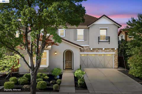 Photo of 1352 Halifax Way WAY, San Ramon, CA 94582 (MLS # 41143213)